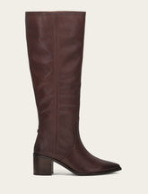Frye Women's Cocoa Sadie Softy Tall Boot Cocoa