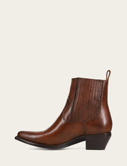 Frye Women's Walnut Sacha Chelsea Boot Walnut