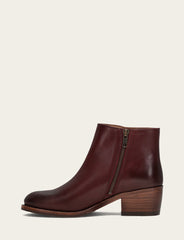 Frye Women's Merlot Carson 2 Piping Booties Merlot