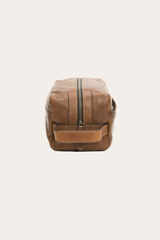 Frye Logan Large Travel Dopp in Dark Brown Dark Brown