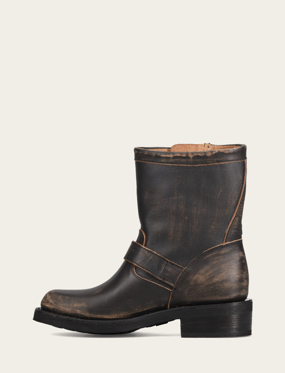 Frye Women's Distressed Black Viv Short Engineer Boot Distressed Black