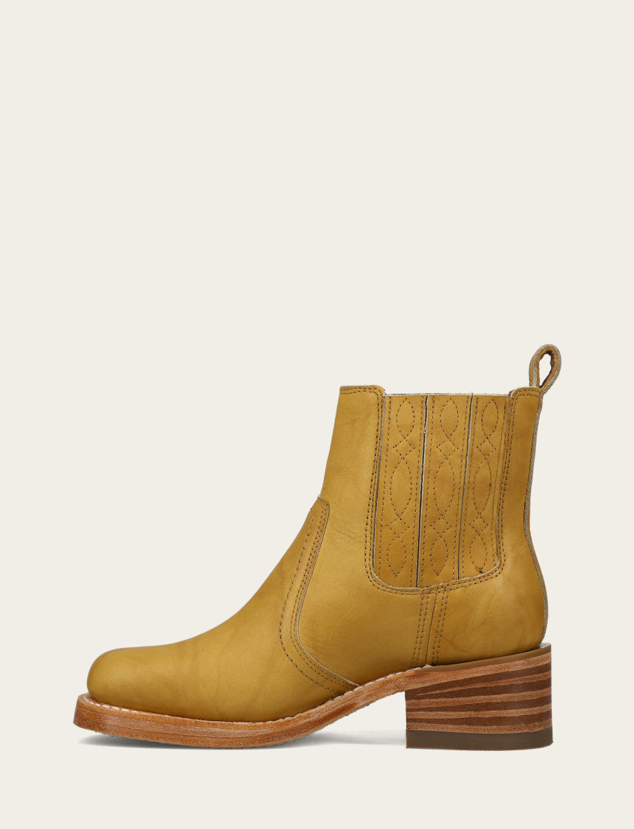 Frye Women's Banana Campus Chelsea Booties Banana