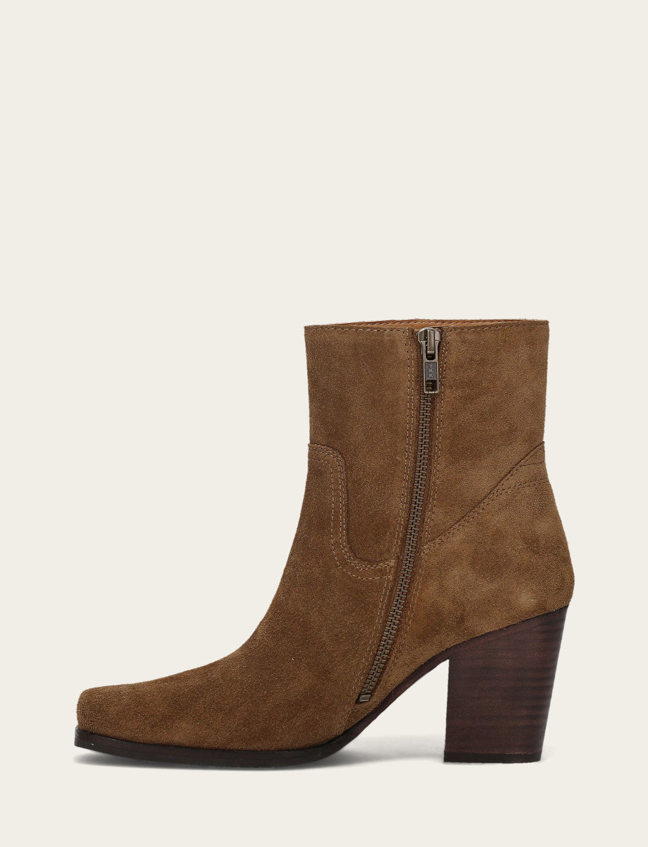 Frye Shiloh Zip Bootie Barley