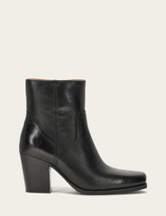 Frye Women's Black Shiloh Zip Booties Black