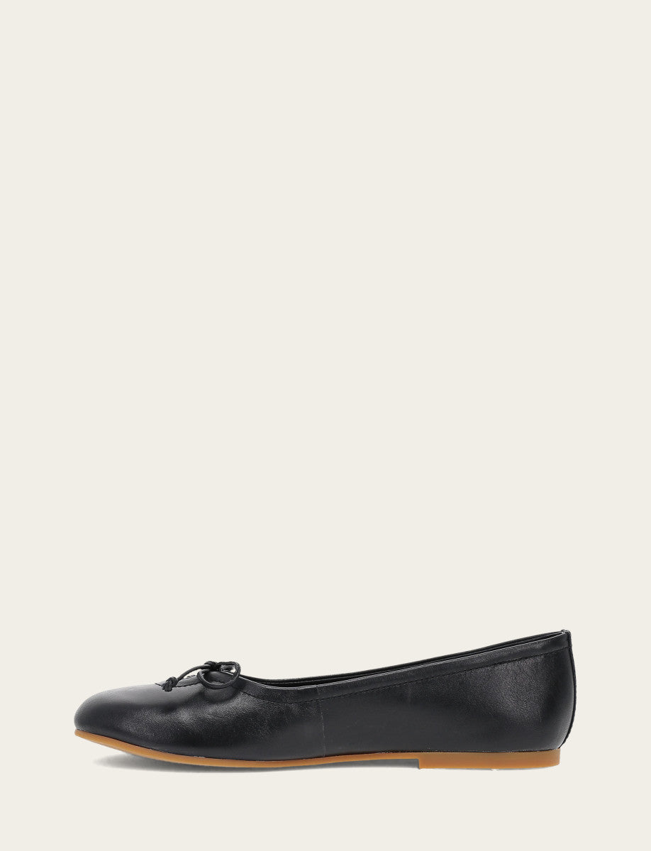 Frye Women's Black Emma Ballet Flats Black