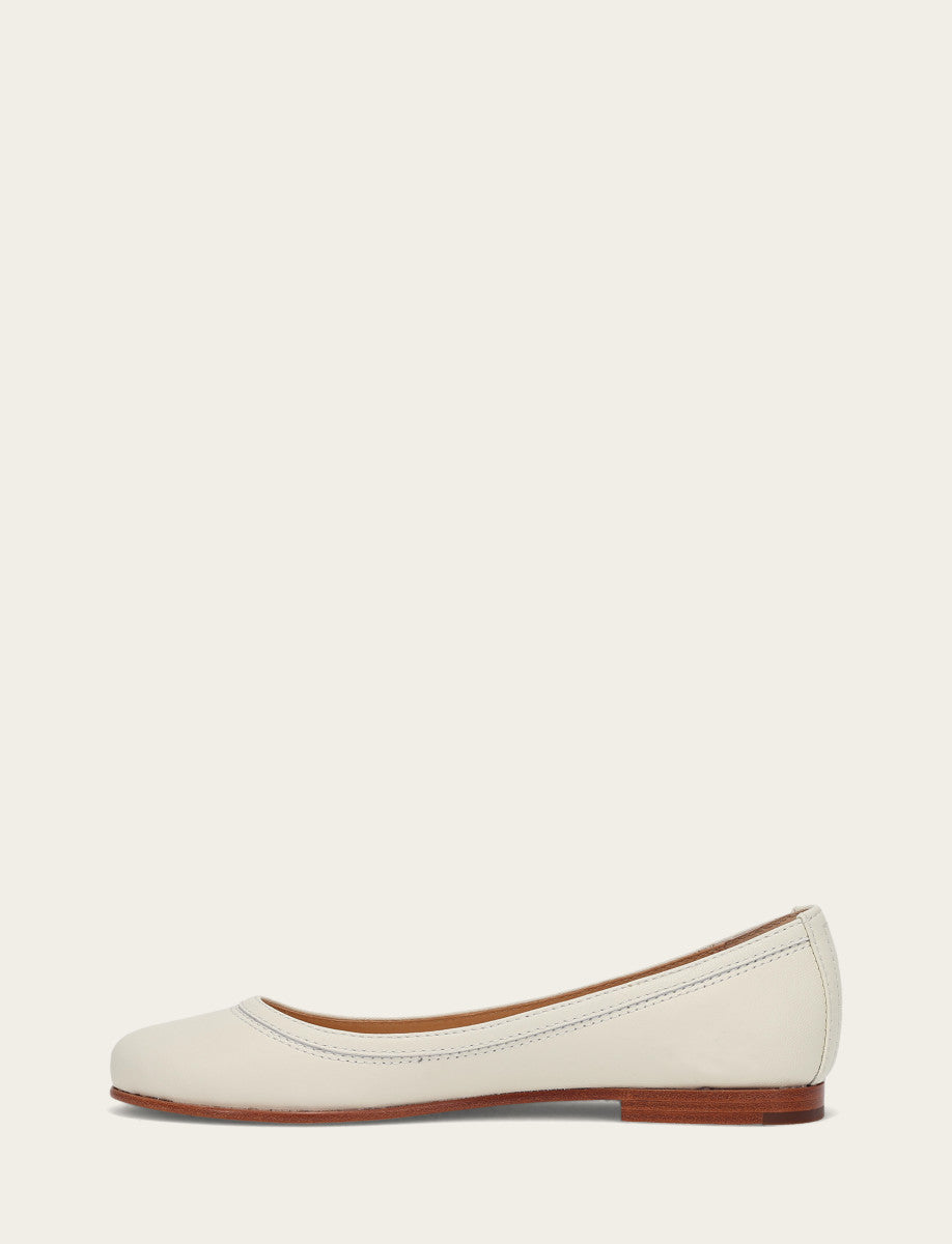 Frye Women's White Carson Ballet Flats White
