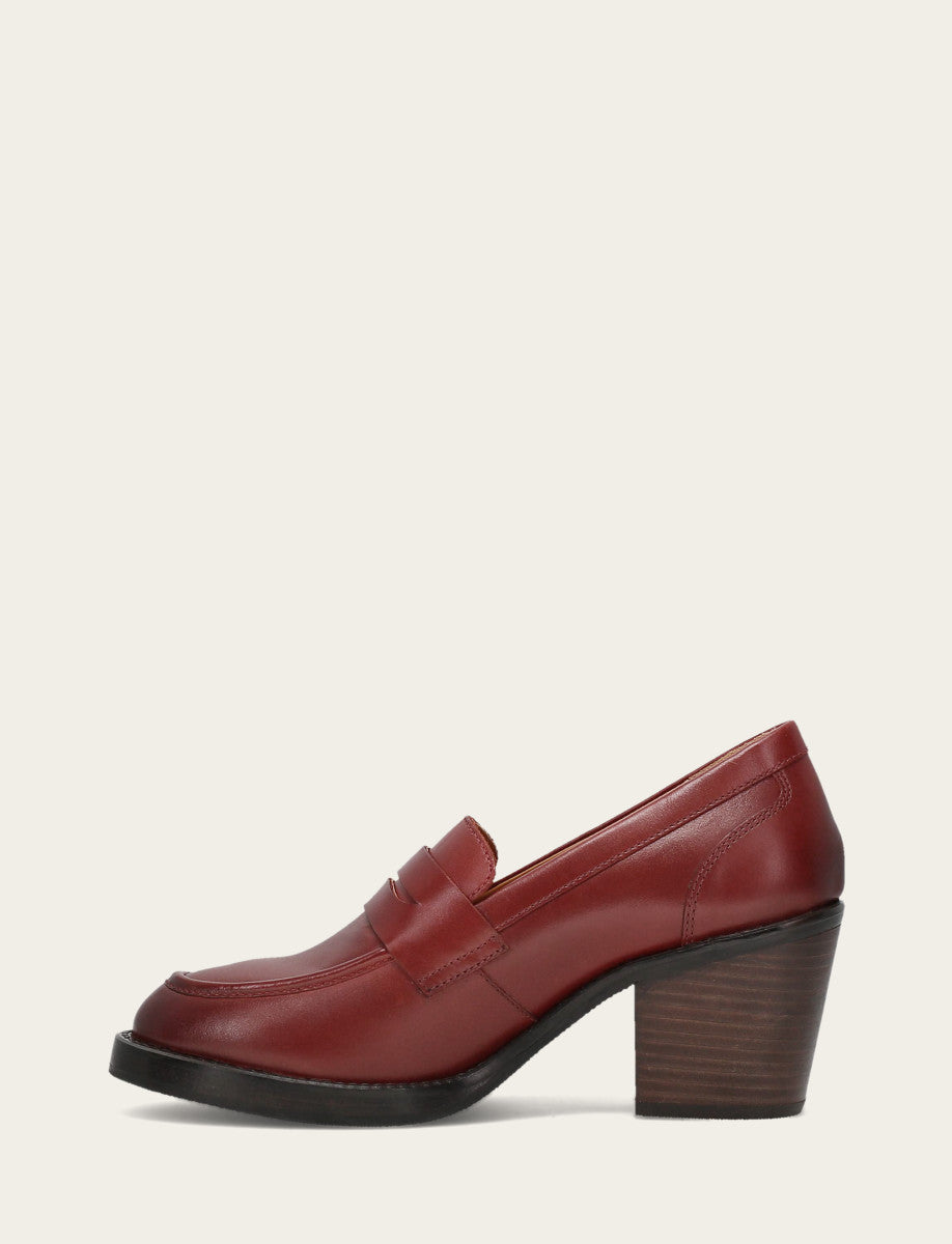 Frye Women's Cranberry Rylee Loafer Cranberry