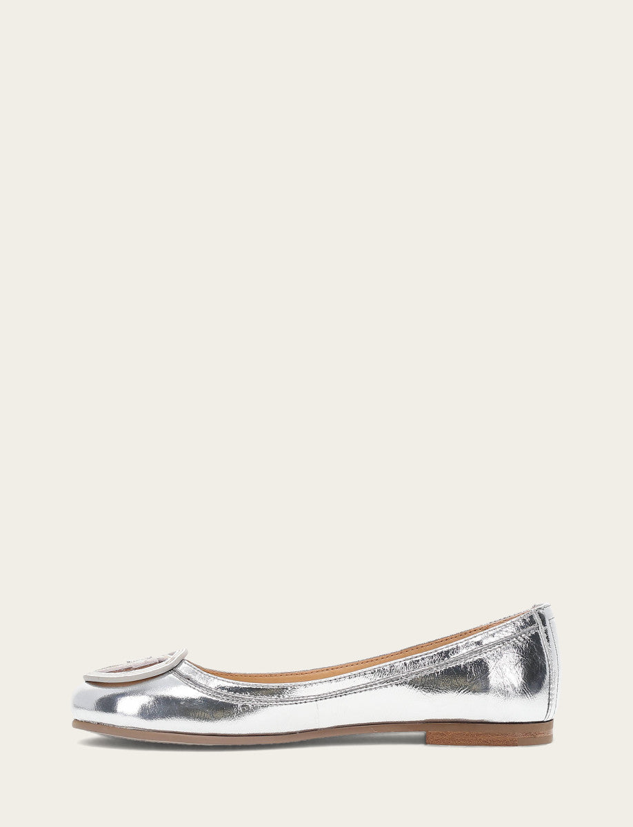 Frye Women's Silver Carson Logo Ballet Flats Silver