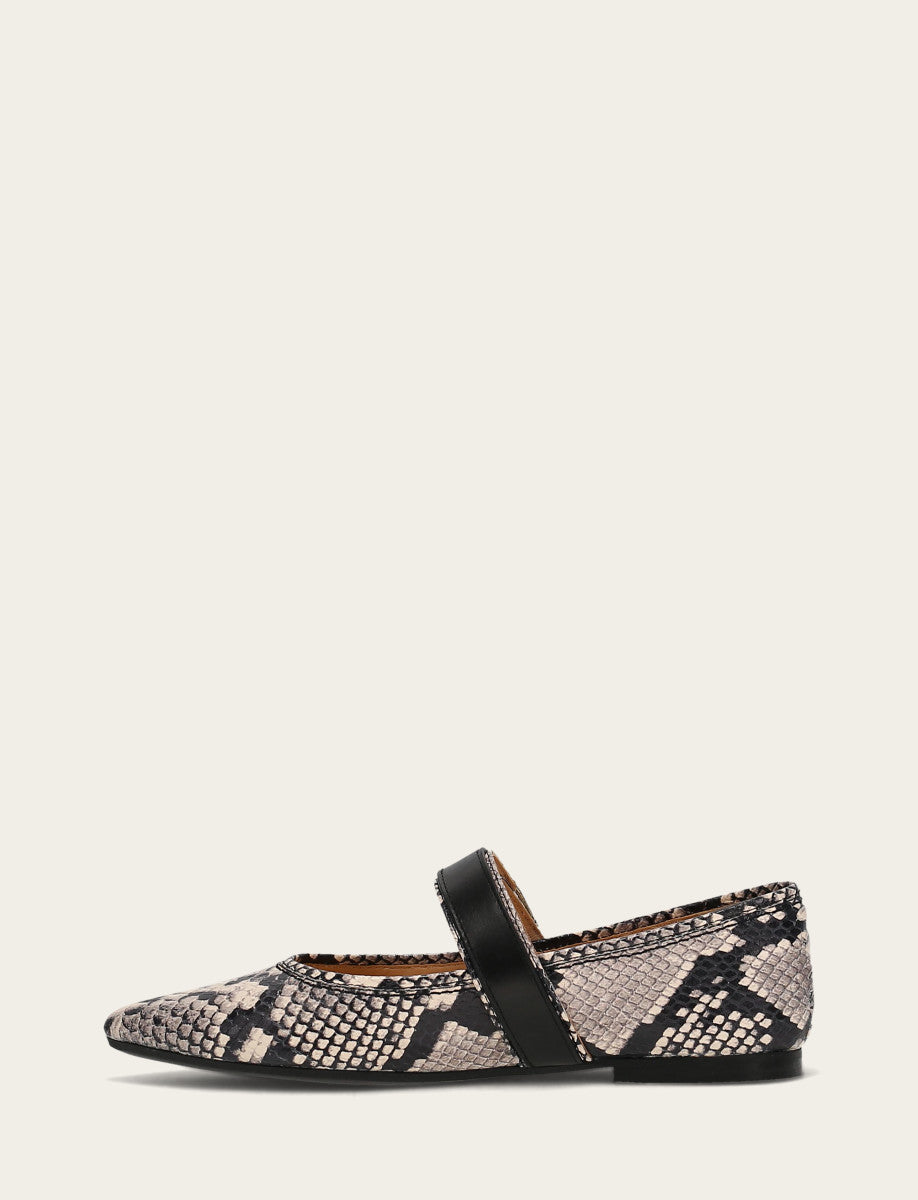 Frye Women's Ecmu Heather Buckle Mary Jane Shoe Ecmu
