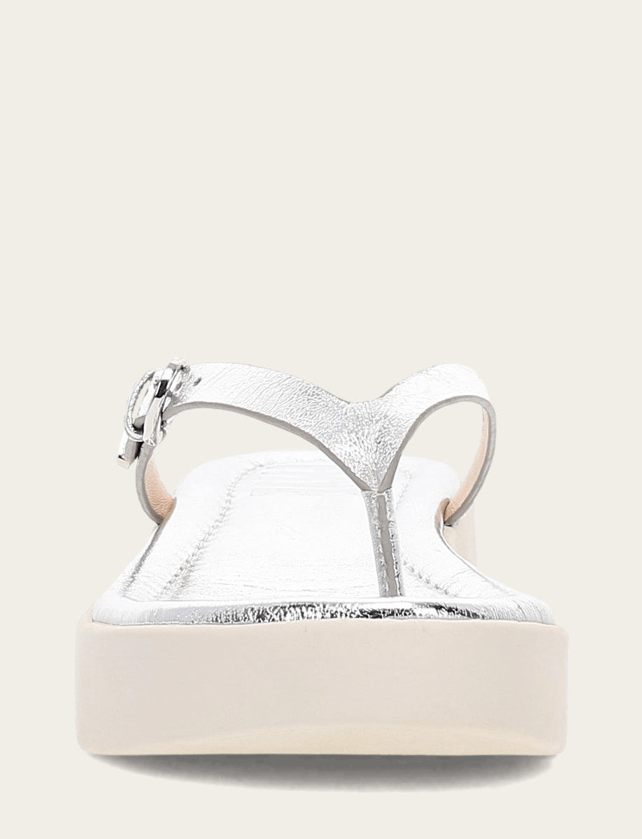 Frye Women's Silver Maya Buckle Thong Sandals Silver