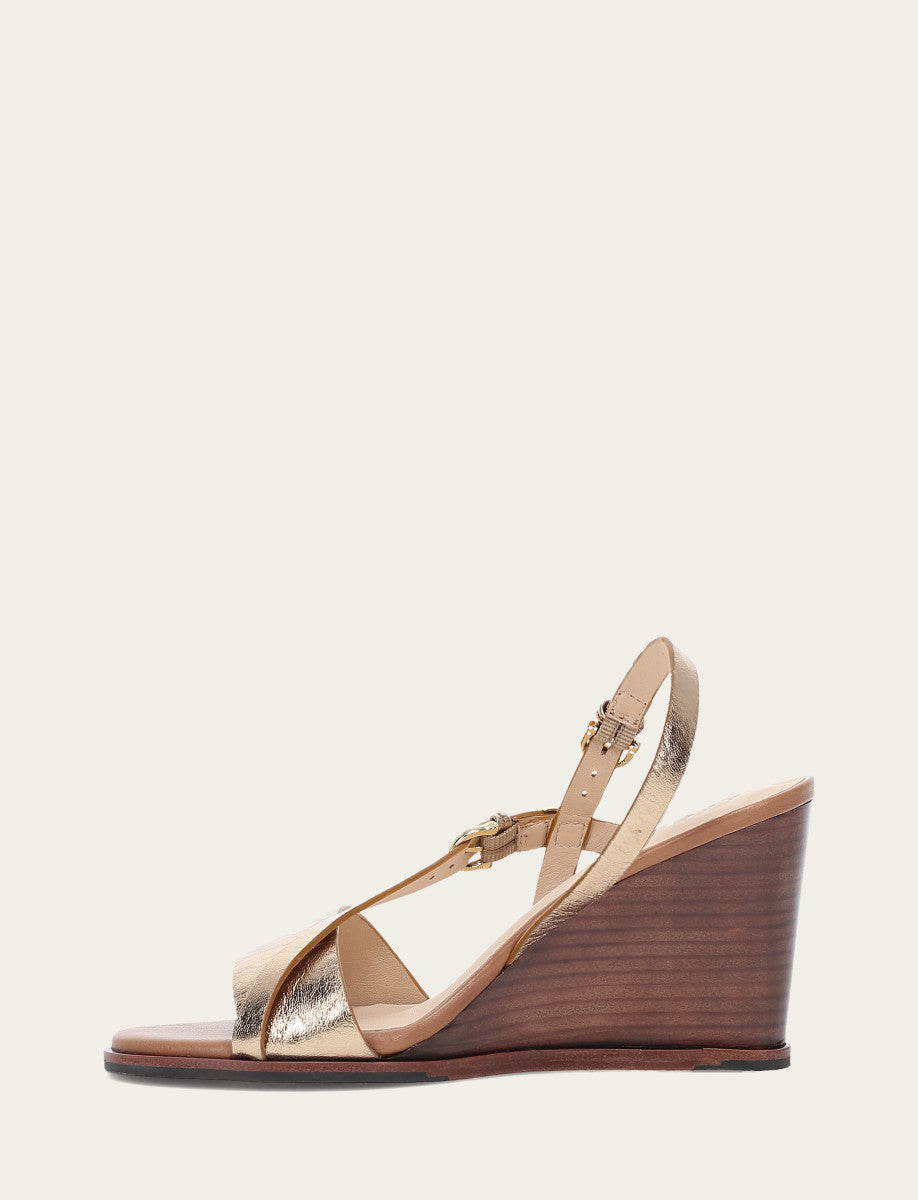 Frye Women's Dark Gold Rachel Buckle Sandals Dark Gold