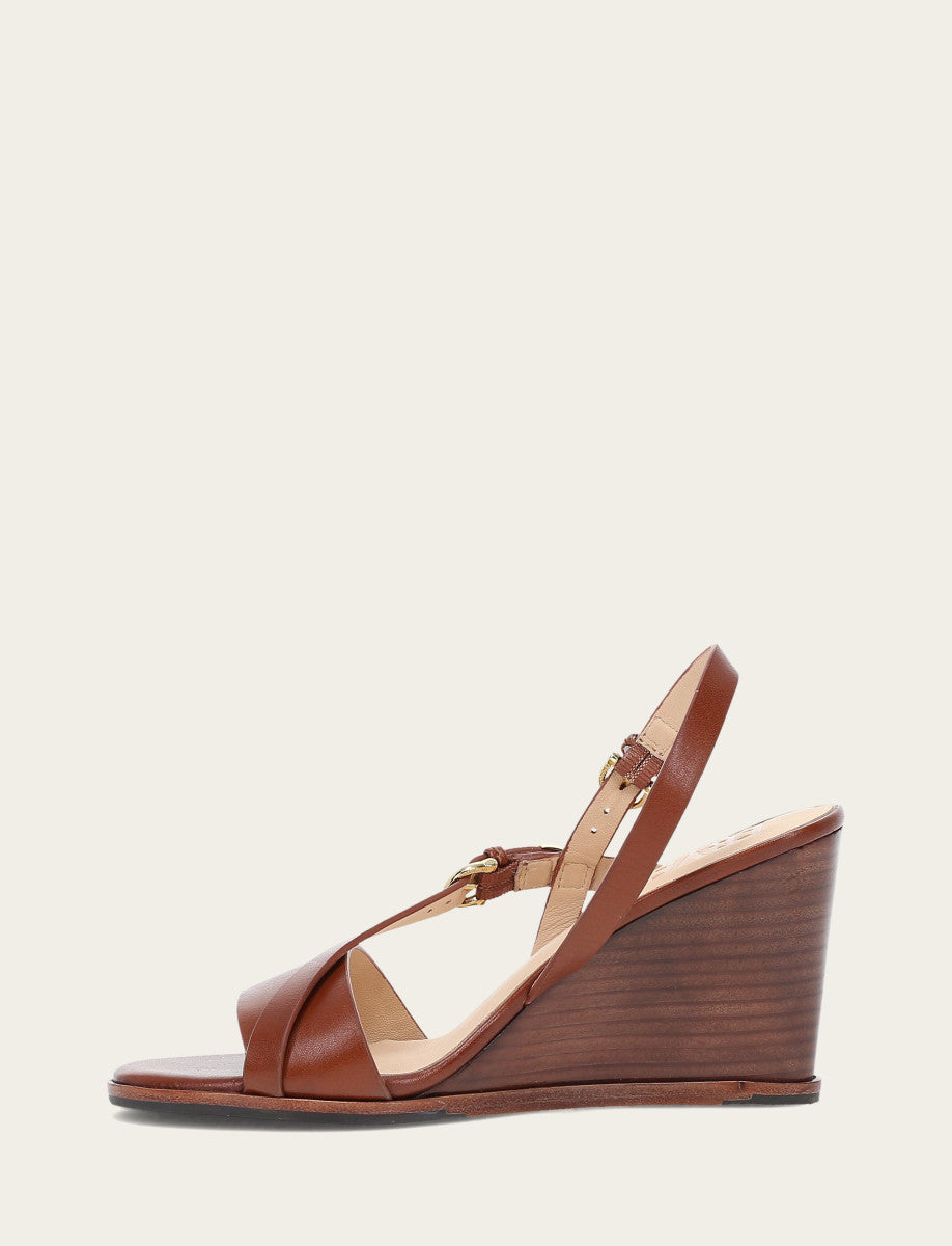 Frye Women's Cinnamon Rachel Buckle Sandals Cinnamon