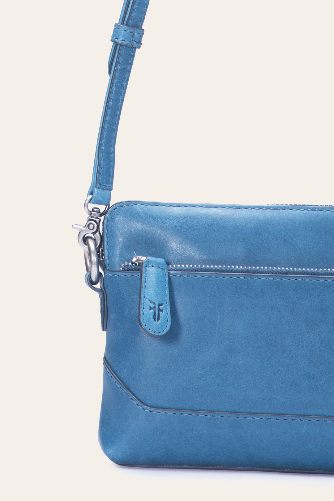 Frye Women's Melissa Wristlet Crossbody Bag Ink
