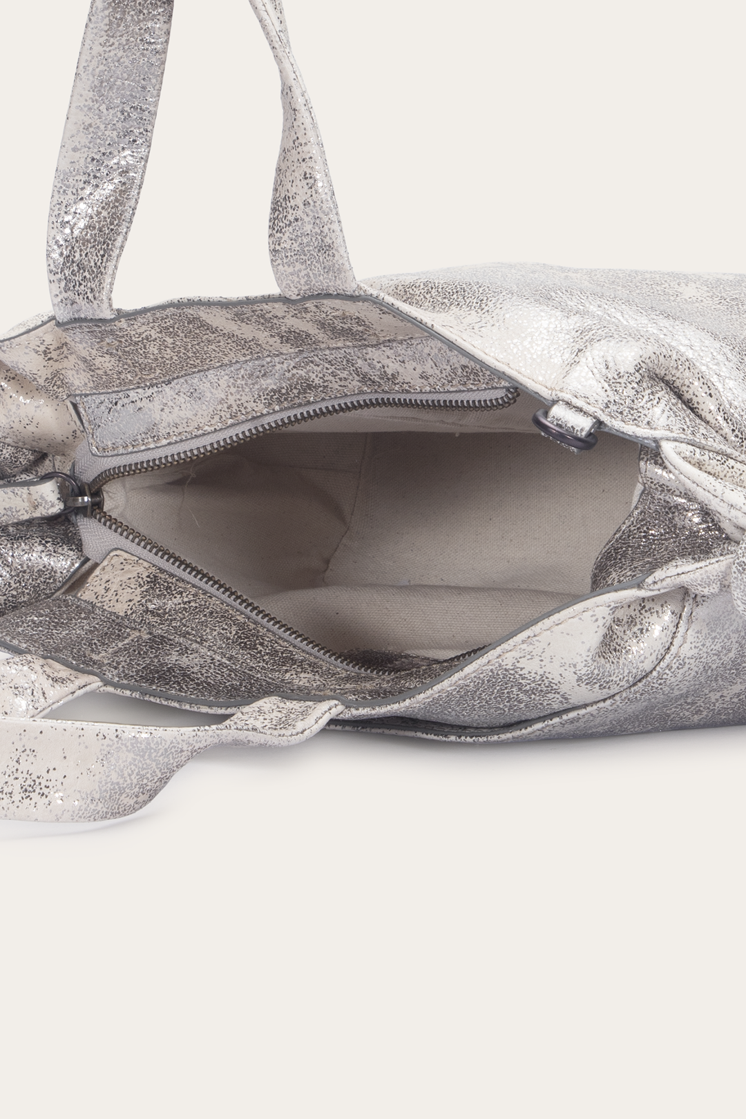 Frye Women's Nora Satchel Handbag Cream Metallic