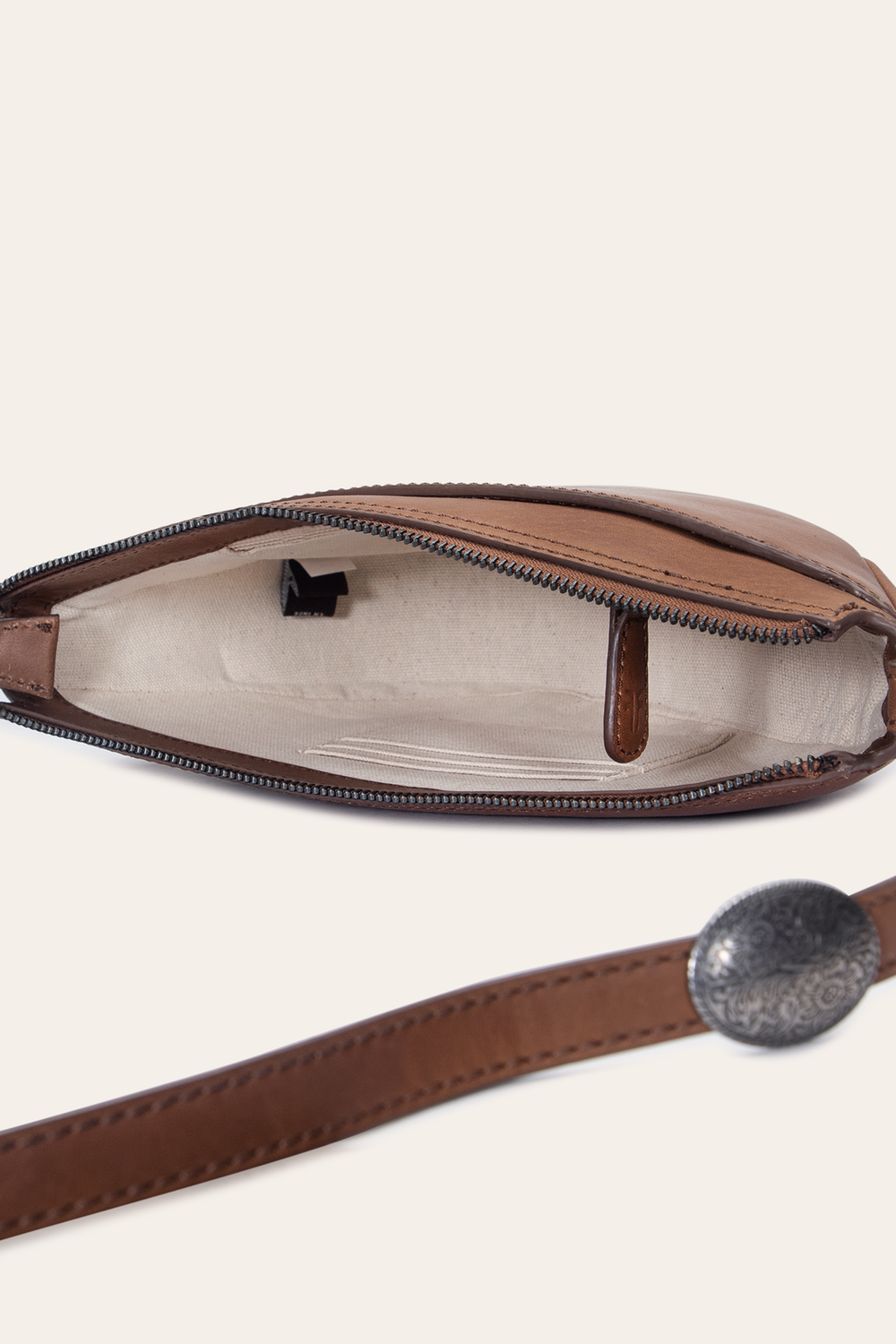 Frye Women's Cheyenne Saddle Bag (Cognac) Cognac