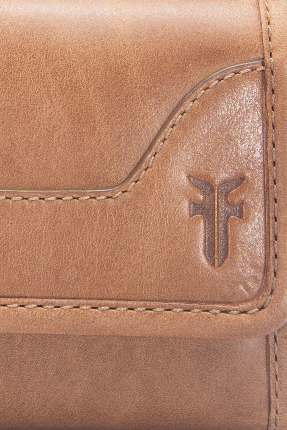 Frye Melissa Beige Wallet Beige