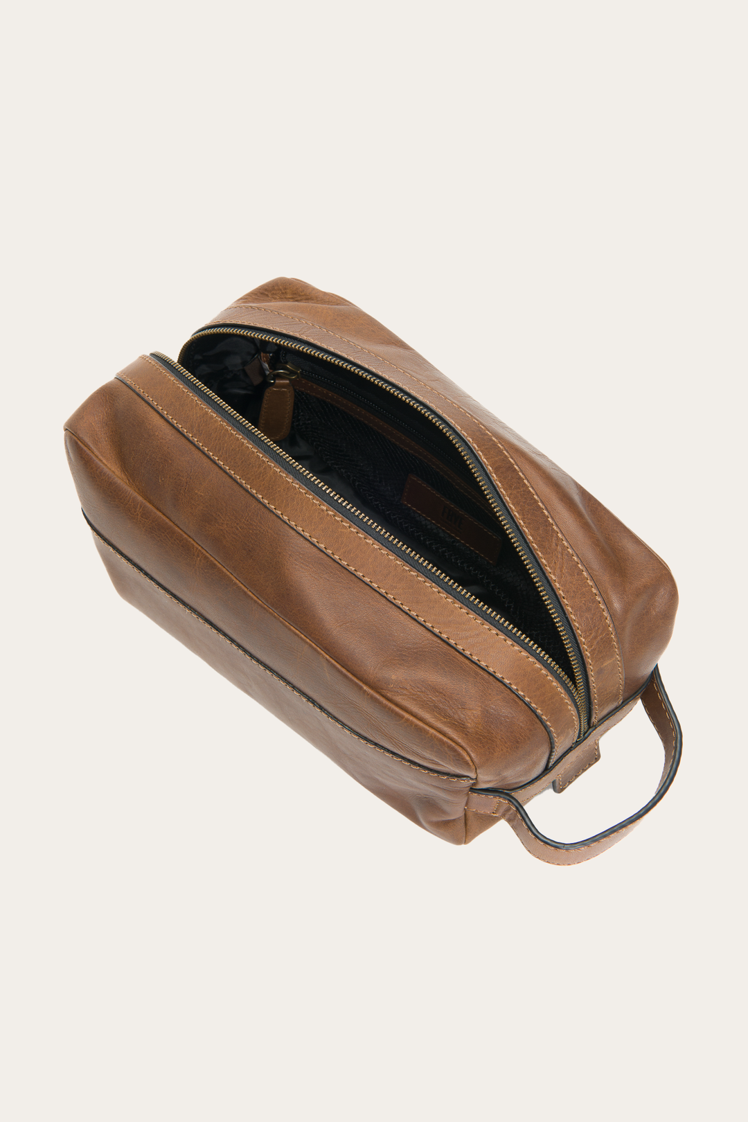Frye Logan Large Travel Dopp in Dark Brown Dark Brown