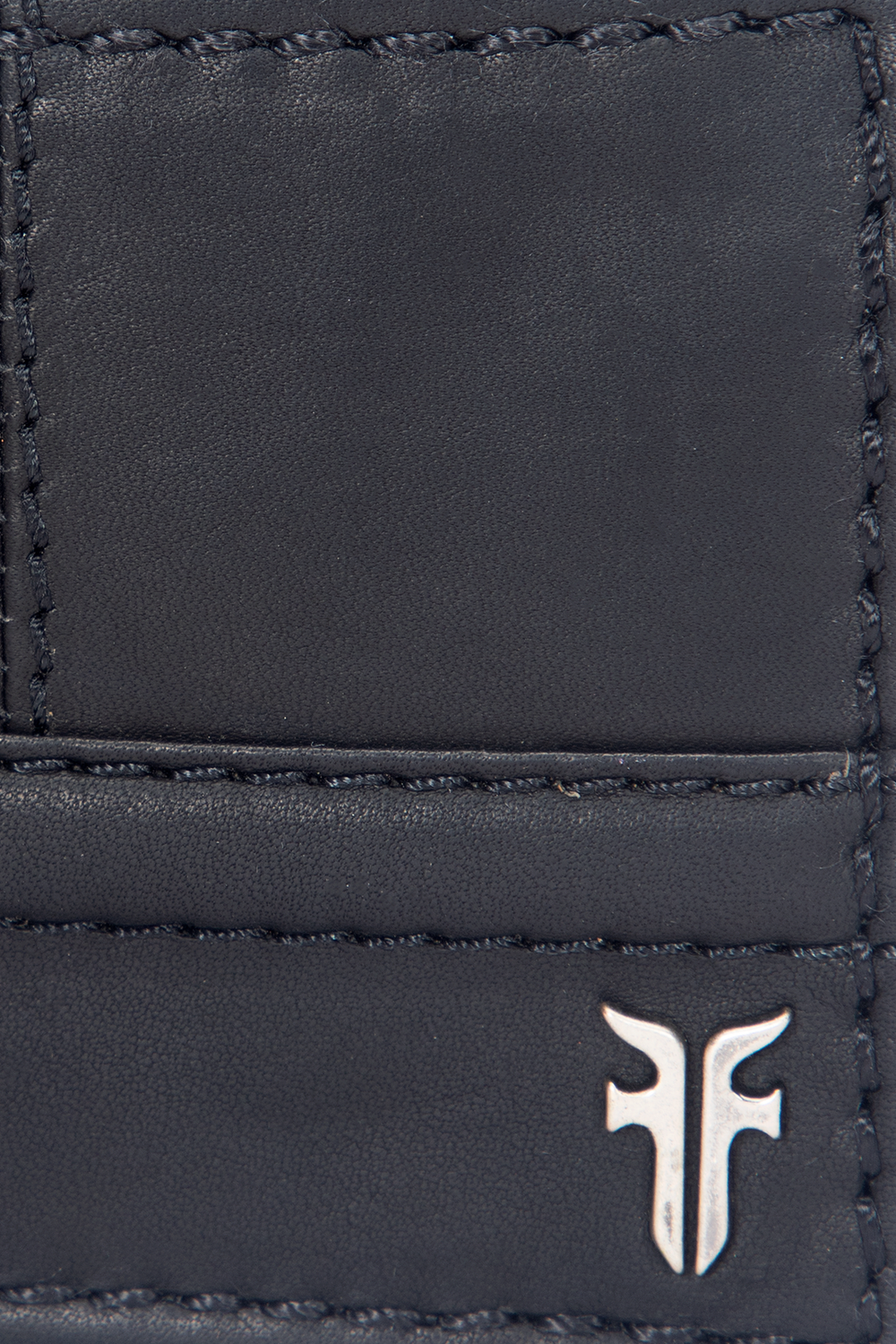 Frye Nash Black Bifold With Foldout Cc Black
